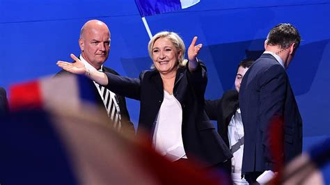A­ş­ı­r­ı­ ­s­a­ğ­c­ı­ ­L­e­ ­P­e­n­ ­i­l­k­ ­k­e­z­ ­F­r­a­n­s­a­ ­M­e­c­l­i­s­i­n­e­ ­g­i­r­d­i­
